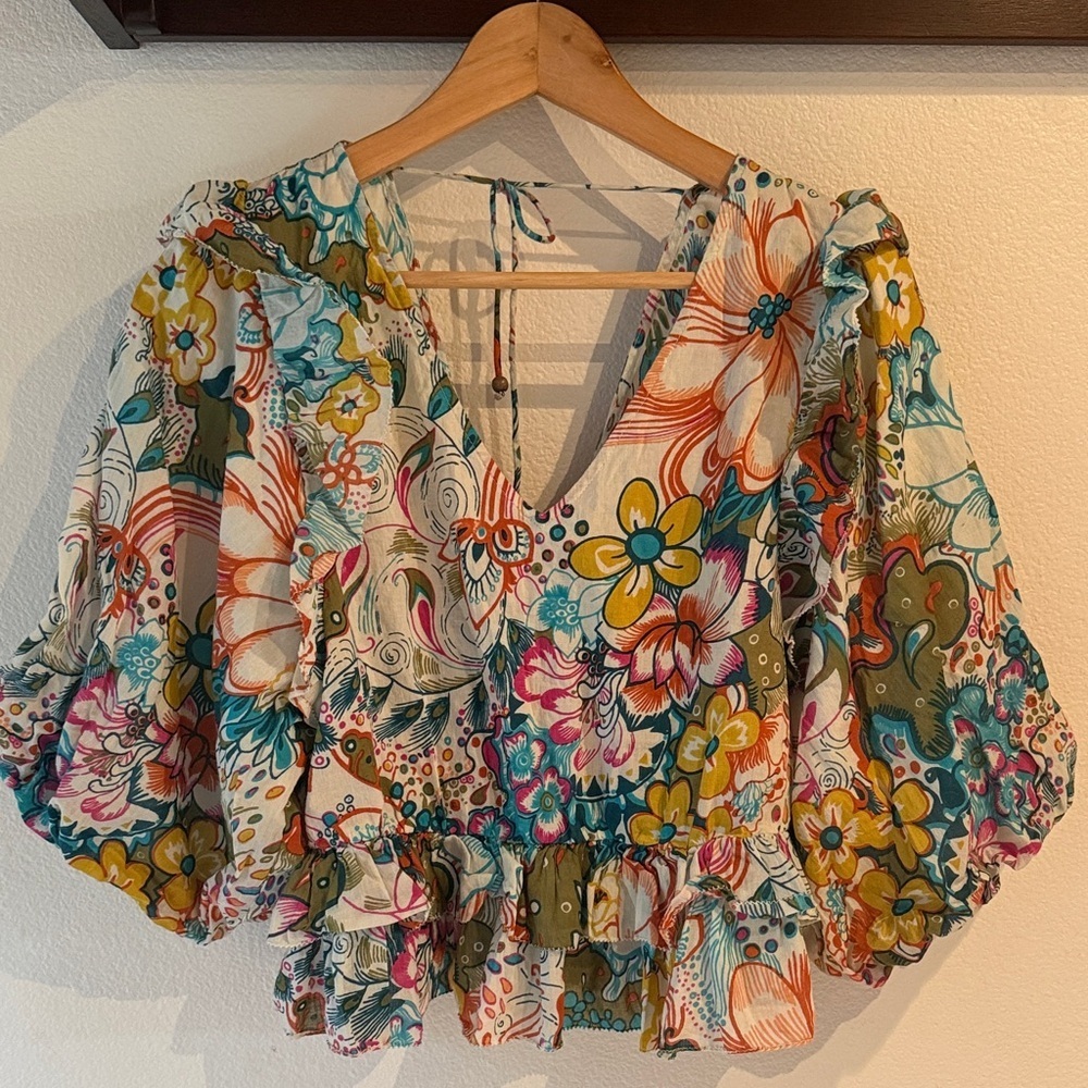 Love The Label | Anthropology| Regan Floral Peplum Blouse, Puff Sleeve, Size M - Picture 4 of 13